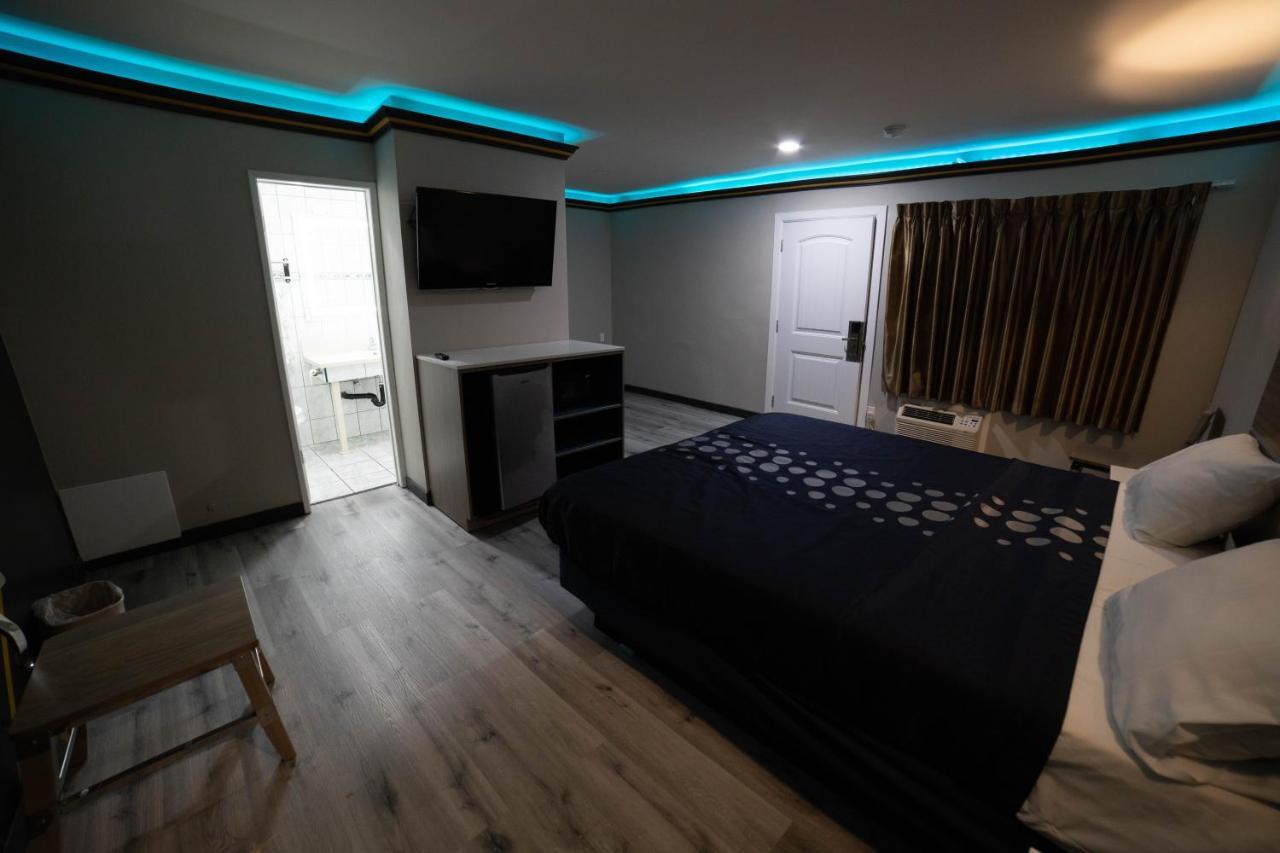 Artesia Motor Inn Bellflower Εξωτερικό φωτογραφία